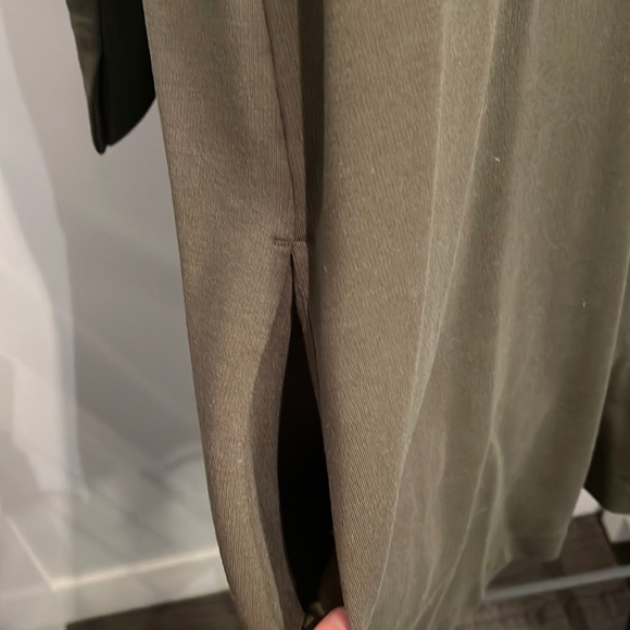 Dark green, long sleeve, polyester dress with pockets, above the knee length - Picture 3 of 5